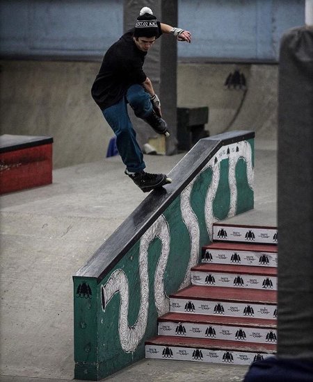 Turbo Dudes - Chill Session in Tyumen (Siberia) at the Sibsub Skatepark (2017)