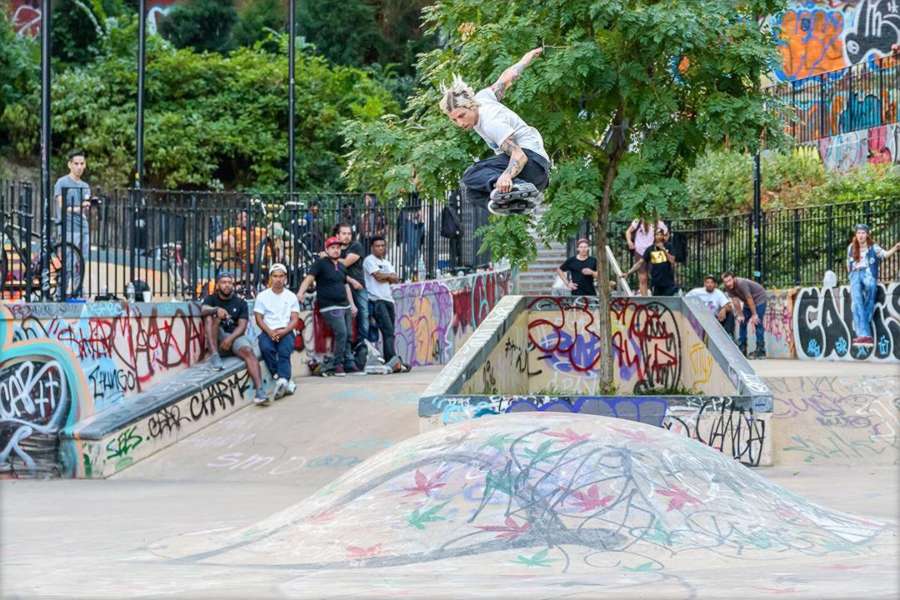 Alex Broskow - The Boschi Pope Skate Off 2017 - butterTV Clips