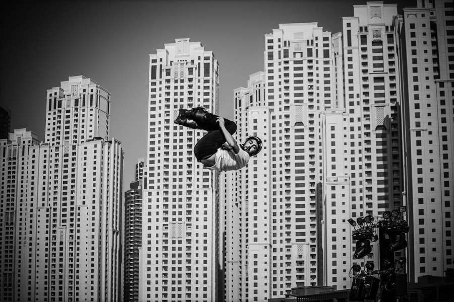 Picture of the Day: Julien Cudot - The Beach, Dubai (2017) - Photo: Max Shatrov