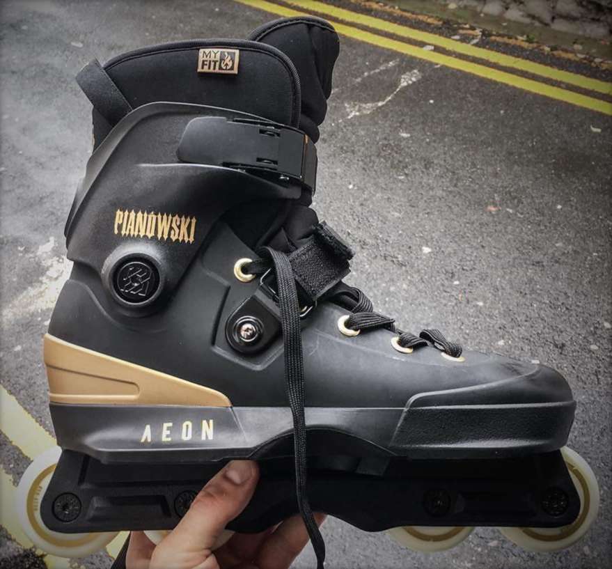 USD Aeon, Carlos Pianowski Pro Skates - USD 20 Years Anniversary