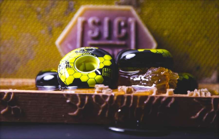 Kevin Little - The Swarm, Sic Urethane LE Wheel Promo (2021) Kevin Little - The Swarm, Sic Urethane LE Wheel Promo (2021)