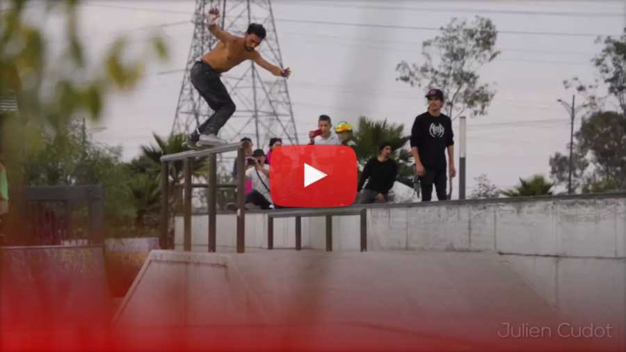 Chileros Tour de Skateparks y Canchas (Mexico) - feat. Joe Atkinsons (Rollerblading)