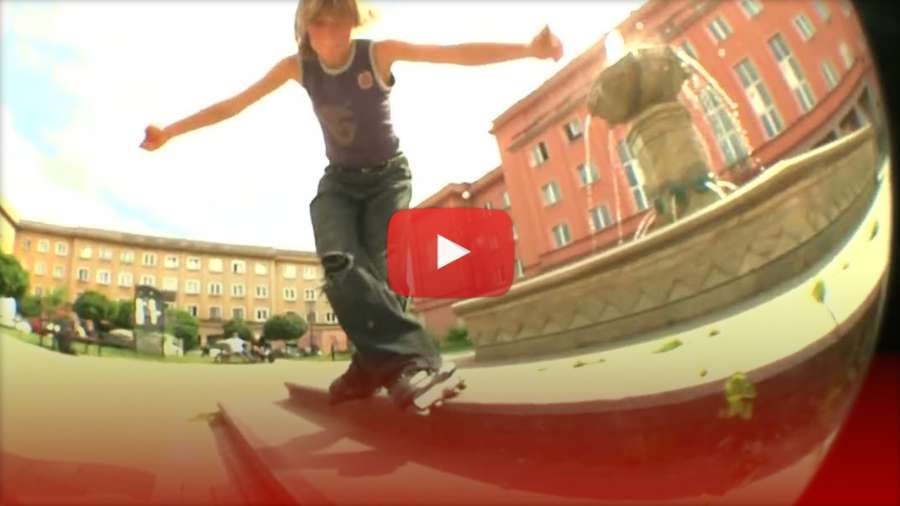 Julia Komenda - Street Clips